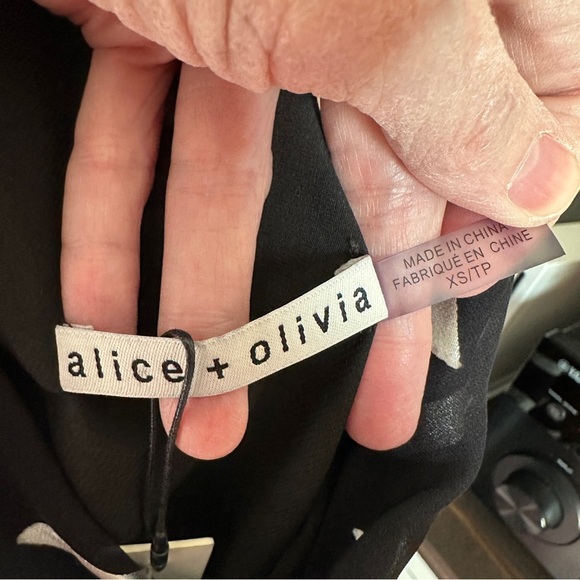 Alice + Olivia Women’s XS‎ Silk Drape Neck Ribbon Tape Blast $225 NWT - Picture 3 of 13